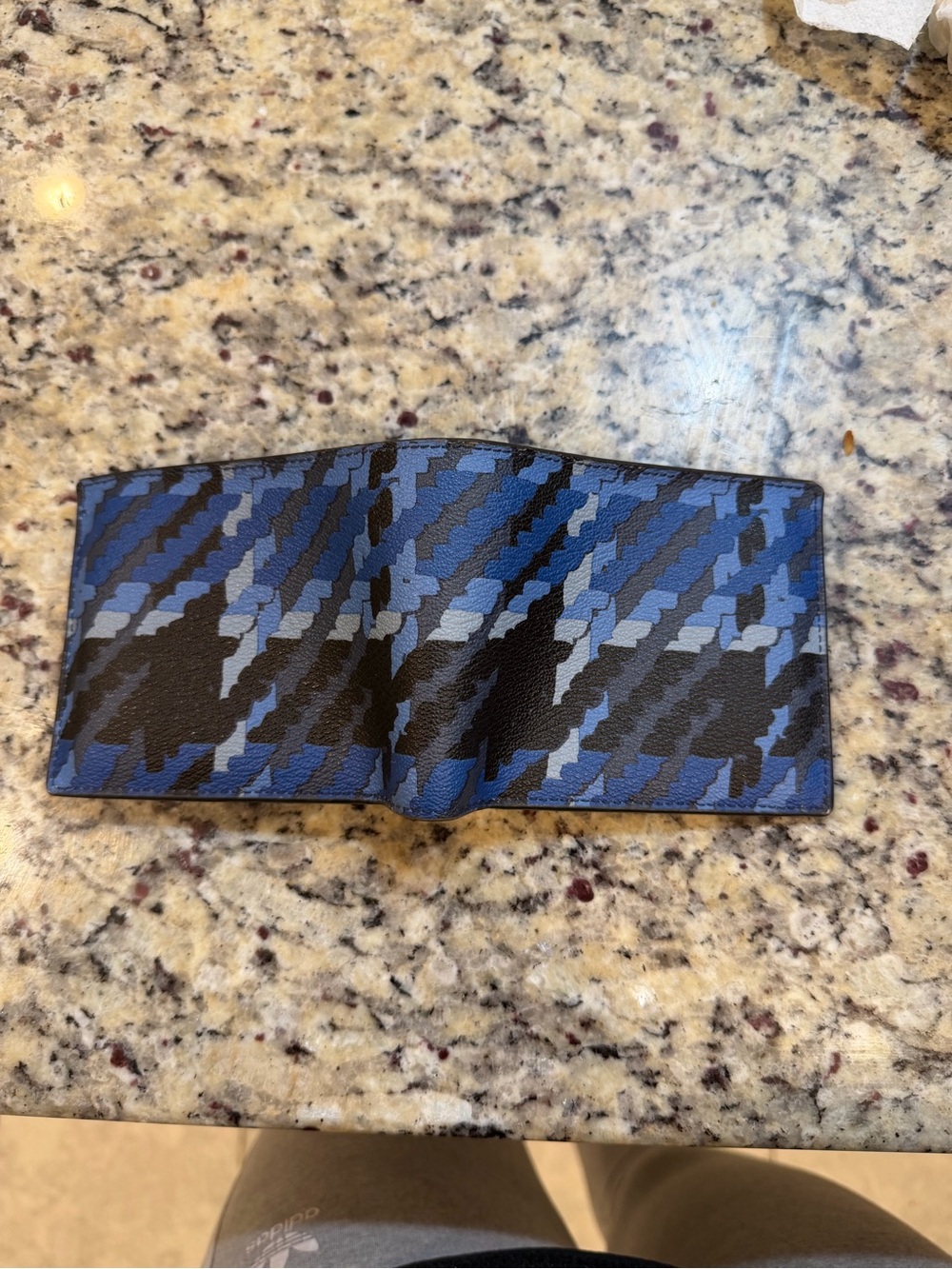 Blue and Black Patterned Men's Leather Bifold Wallet